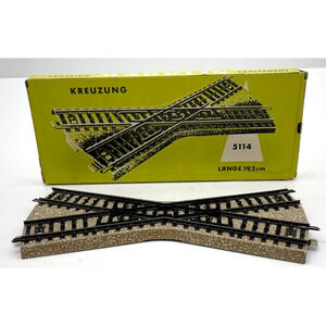 Marklin 5114 Cross Track 19.2 cm Crossing 30° Section Vintage with Original Box
